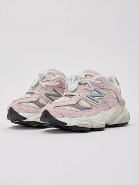 NEW BALANCE Toddler 9060 Bungee Sneakers